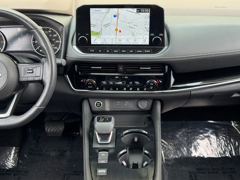 Used 2023 Nissan Rogue SL w/ SL Premium Package FWD image 23