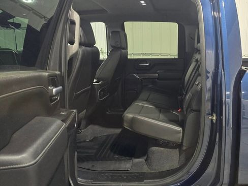 Used 2020 Chevrolet Silverado 2500 LTZ w/ LTZ Premium Package image 9