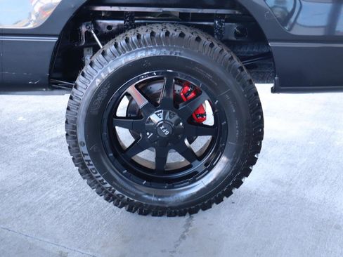 Used 2014 Ford F150 XLT w/ Trailer Tow Package image 11