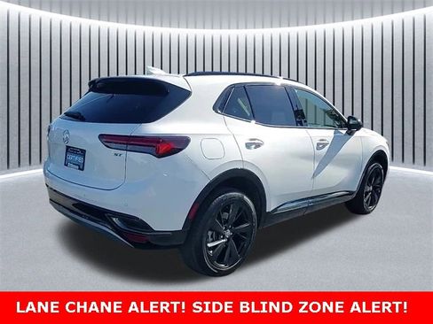 Used 2022 Buick Envision Preferred image 3