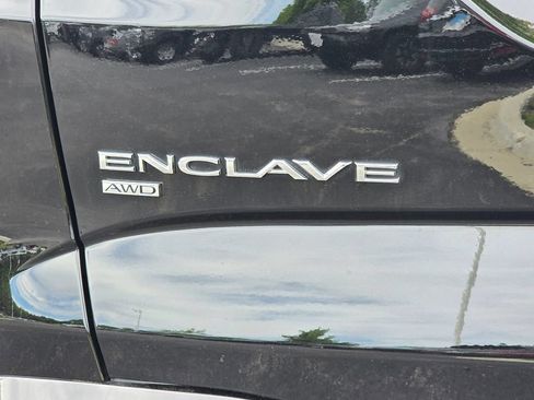 Used 2024 Buick Enclave Essence w/ Experience Buick Package AWD/4WD image 32