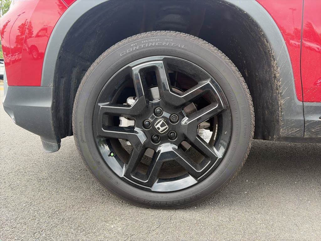 Certified 2024 Honda Passport Black Edition image 23