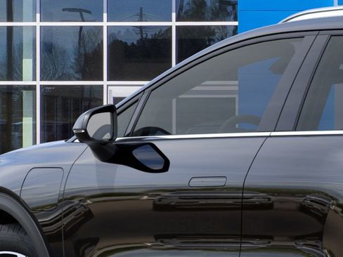 New 2026 Chevrolet Equinox EV LT image 14