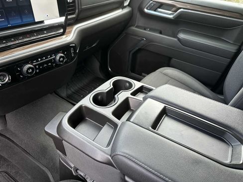 Certified 2024 Chevrolet Silverado 1500 LT AWD/4WD image 21