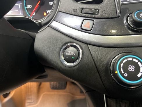 Certified 2019 Chevrolet Impala LS FWD image 16