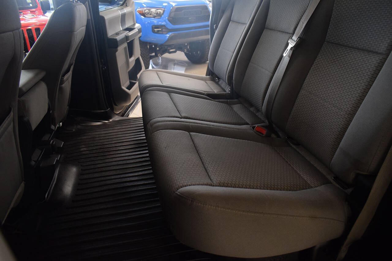 Used 2016 Ford F150 XLT AWD/4WD image 36