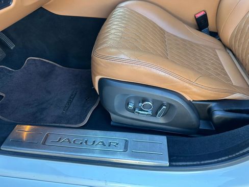 Used 2017 Jaguar XJ L Portfolio image 36
