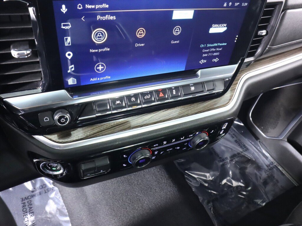 Used 2026 Chevrolet Silverado 1500 RST AWD/4WD image 16