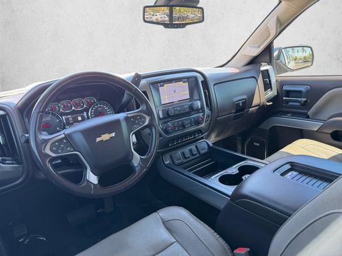 Used 2018 Chevrolet Silverado 2500 LTZ w/ Duramax Plus Package AWD/4WD image 10