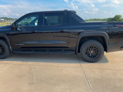 New 2026 Chevrolet Silverado EV LT w/ Plus Package image 5