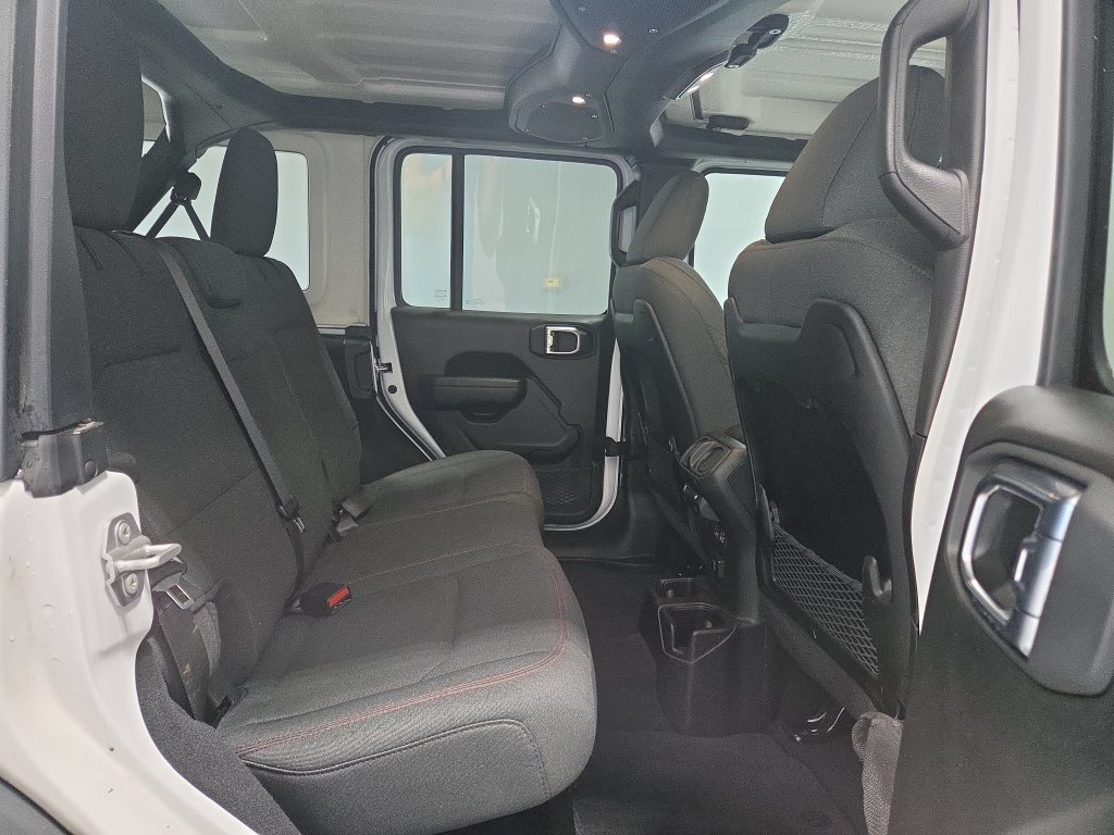 Used 2026 Jeep Wrangler Unlimited Rubicon AWD/4WD image 18