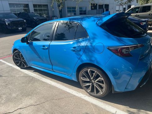 Used 2021 Toyota Corolla XSE FWD image 2