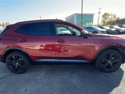 Used 2023 Buick Envision Preferred image 9