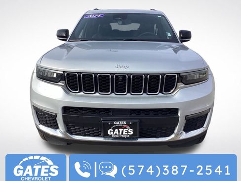 Used 2024 Jeep Grand Cherokee L Limited w/ Luxury Tech Group II image 2