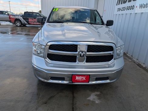 Used 2017 RAM 1500 Classic SLT image 33