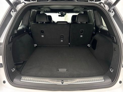 New 2025 Jeep Grand Cherokee Overland w/ Adv Protech Group III image 9