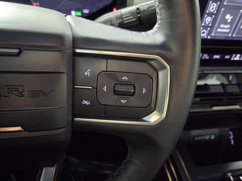 Used 2024 GMC Hummer EV 3X image 21