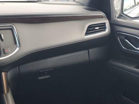 Used 2024 Chevrolet Tahoe High Country w/ Advanced Technology Package image 26