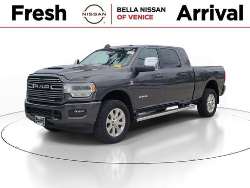 Used 2023 RAM 2500 Laramie AWD/4WD image 1