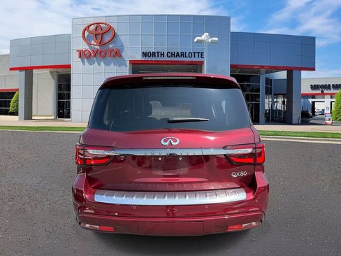 Used 2021 INFINITI QX80 Premium Select w/ All-Season Package RWD image 7