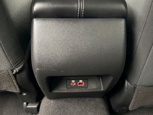 Used 2024 Nissan Altima 2.5 SV image 18