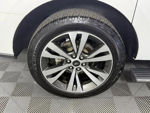 Certified 2021 Ford Expedition Max Limited image 31