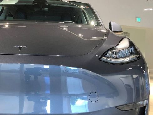 Used 2023 Tesla Model Y Long Range image 6