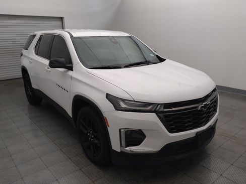 Used 2022 Chevrolet Traverse LS w/ LPO, Blackout Package FWD image 13