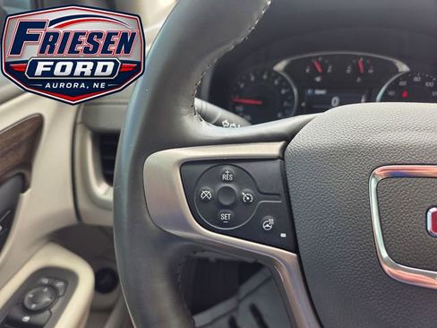 Used 2018 GMC Terrain Denali w/ Comfort Package AWD/4WD image 15