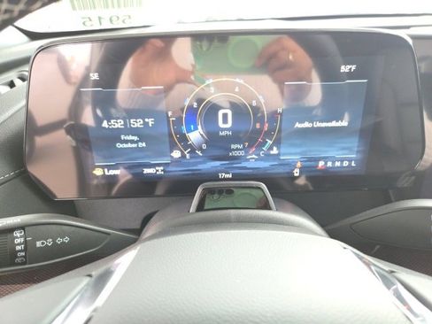 New 2026 Chevrolet Traverse Z71 w/ Enhanced Driving Package image 37