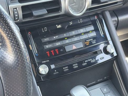 Used 2022 Lexus IS 350 F Sport image 30