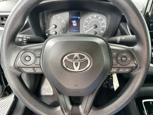 Used 2024 Toyota Corolla LE FWD image 18