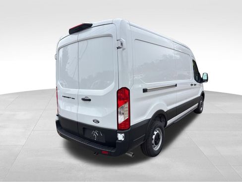 New 2026 Ford Transit 250 148 Medium Roof RWD image 5