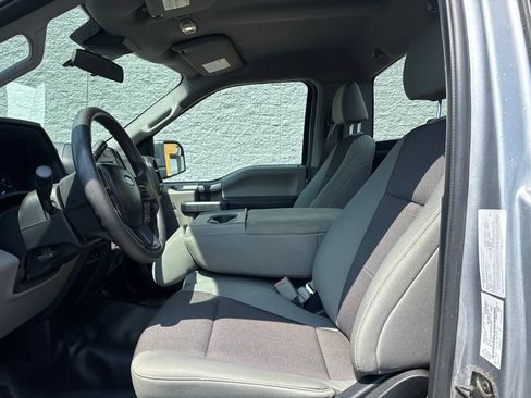 Used 2020 Ford F150 XL w/ Equipment Group 101A Mid AWD/4WD image 10
