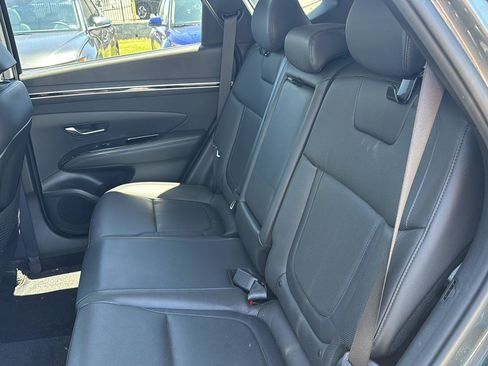 Used 2022 Hyundai Tucson Limited AWD/4WD image 9