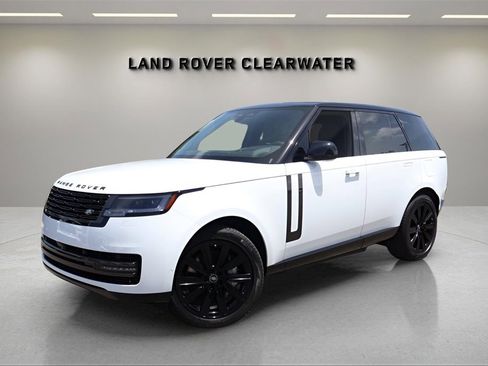 New 2025 Land Rover Range Rover SE image 1