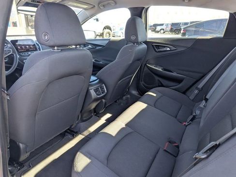 Used 2023 Chevrolet Malibu LT FWD image 31