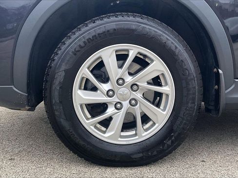 Used 2018 Mitsubishi Eclipse Cross ES image 9