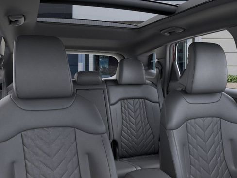 New 2025 Kia Sportage X-Line image 32