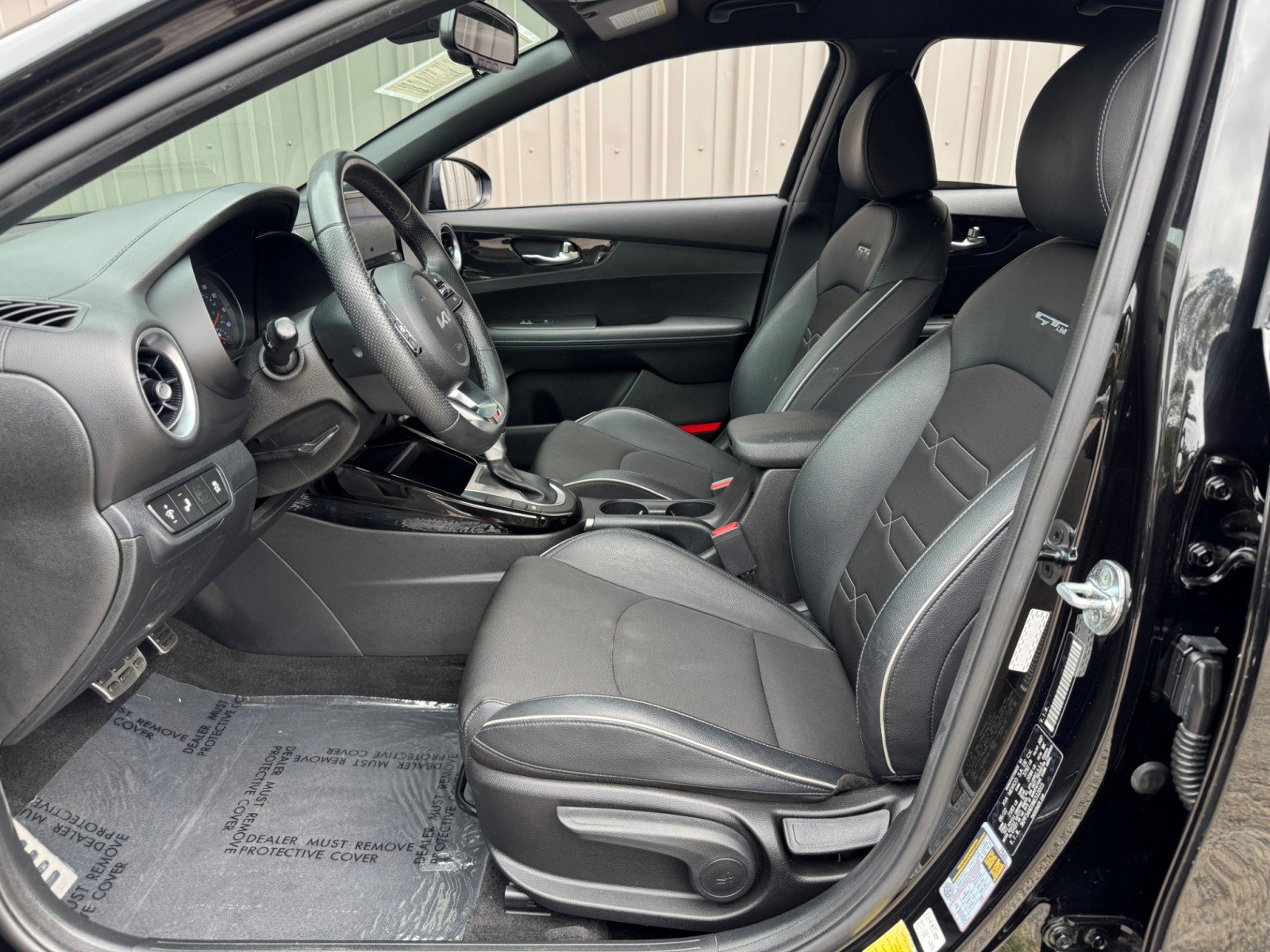 Used 2022 Kia Forte GT-Line FWD image 15