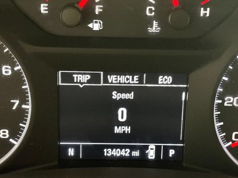 Used 2018 GMC Terrain SLE FWD image 16