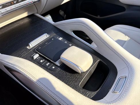 Certified 2022 Mercedes-Benz GLE 350 image 28