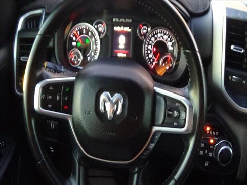 Used 2019 RAM 1500 Big Horn image 18
