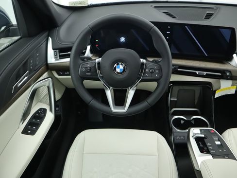 New 2026 BMW X1 xDrive28i w/ Convenience Package image 10