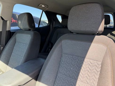 Used 2024 Chevrolet Equinox LT image 9