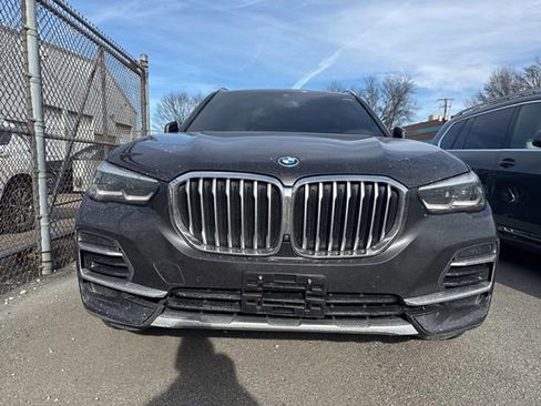 Used 2023 BMW X5 xDrive45e w/ Climate Comfort Package image 13