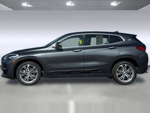 Used 2021 BMW X2 sDrive28i w/ Convenience Package FWD image 2