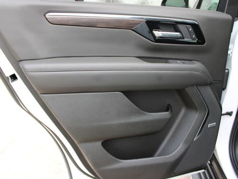 New 2025 Chevrolet Tahoe LT w/ Comfort Package image 21