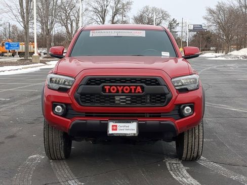 Certified 2022 Toyota Tacoma TRD Off-Road image 4