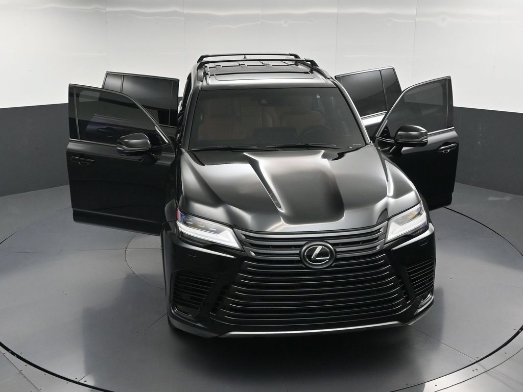 Used 2024 Lexus LX 600 4WD w/ Appearance Package image 39